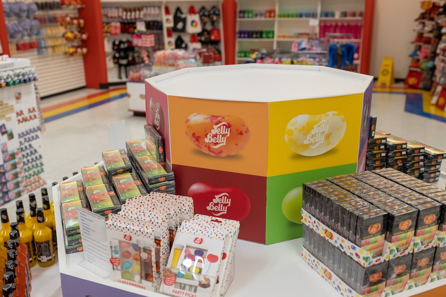 The Importance of Custom Product Display Boxes in Retail
